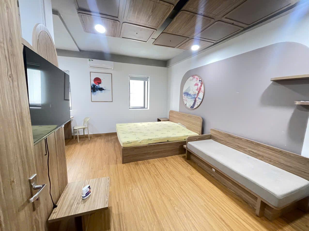 219 LAKEVIEW CITY
